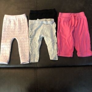 4 Leggings & Pants Size 3-6 Months